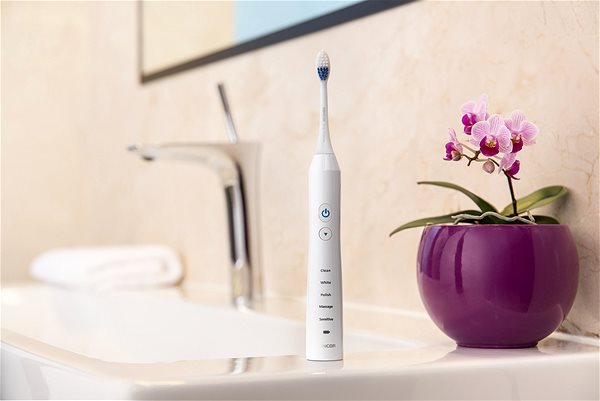 Electric Toothbrush SENCOR SOC 3312WH Sonic Electric Toothbrush Lifestyle