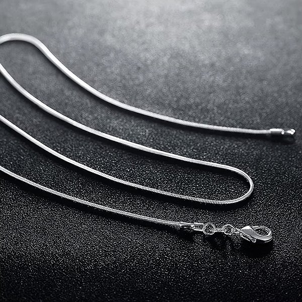 Silver Star Tendre women's snake necklace, 3mm width, 650mm length.