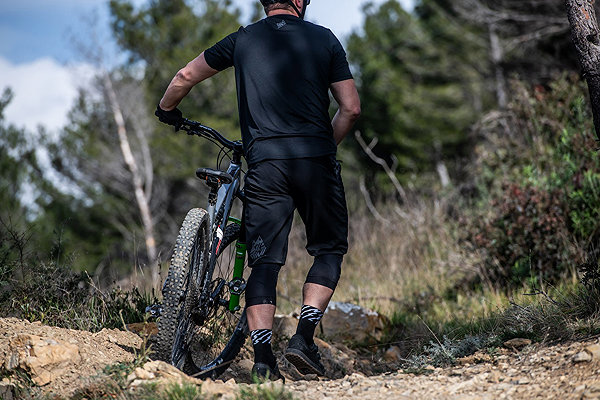 Bicycle shorts SILVINI Fabriano MP1805 black, L .