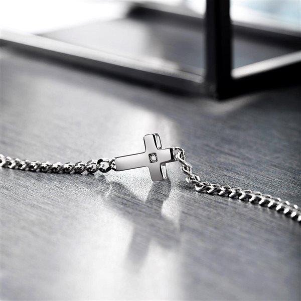 MORELLATO Cross KR62 Necklace.