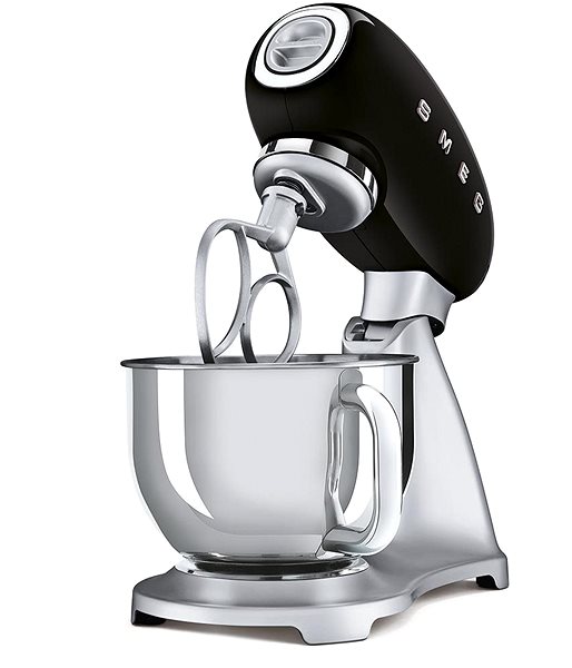 SMEG 50's Retro Style 4.8 l food processor black, with stainless steel base .