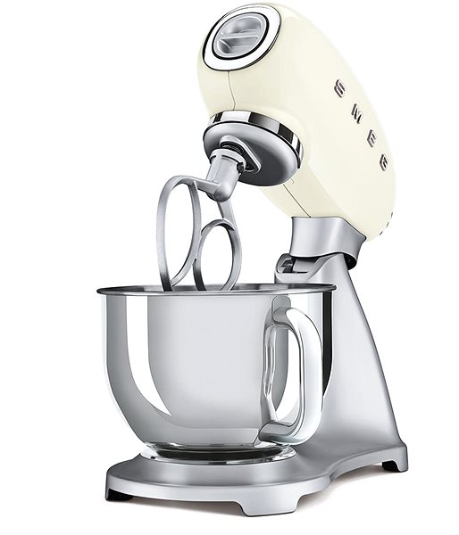 SMEG 50's Retro Style 4,8 l food processor cream, with stainless steel base .