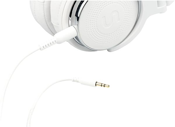 Soundeus Fidelity 30 white headphones .