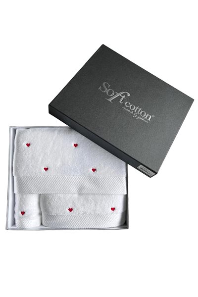 Osuška Soft Cotton – Darčekové balenie uterákov a osušky Micro Love, 3 ks, bielo-červené srdiečka ...