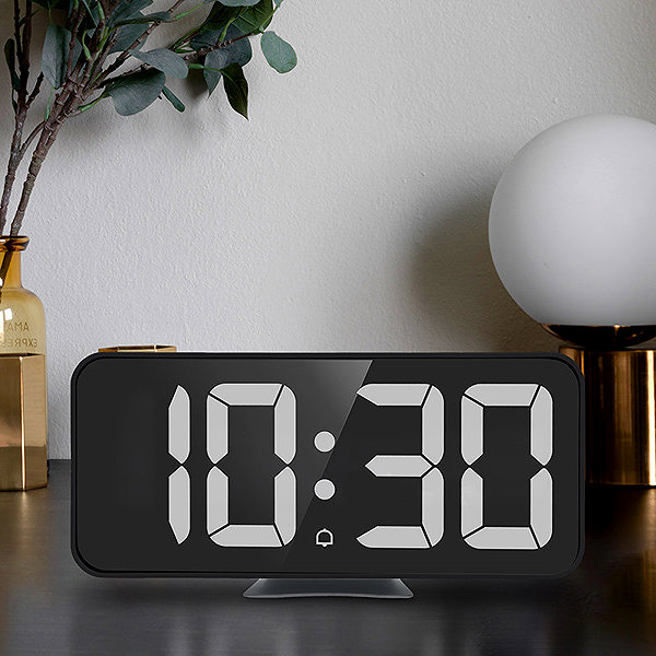 Solight Alarm Clock with Thermometer and Bluetooth Synchronisation.