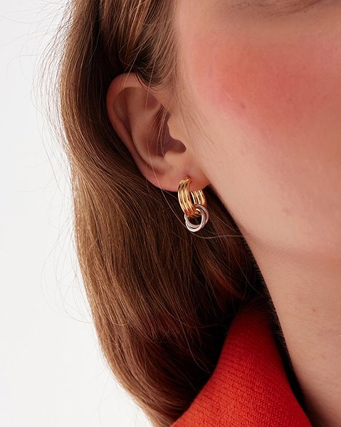 VICTORIA CRUZ Nivola earrings (Ag925/1000, 3.25g).