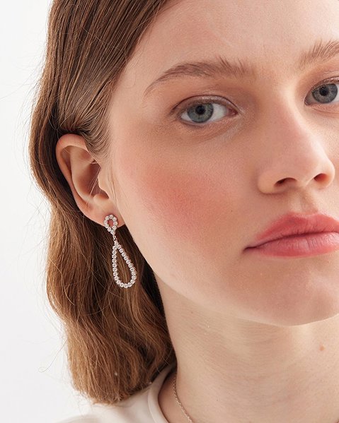 VICTORIA CRUZ Lieve earrings (Ag925/1000, 3g).