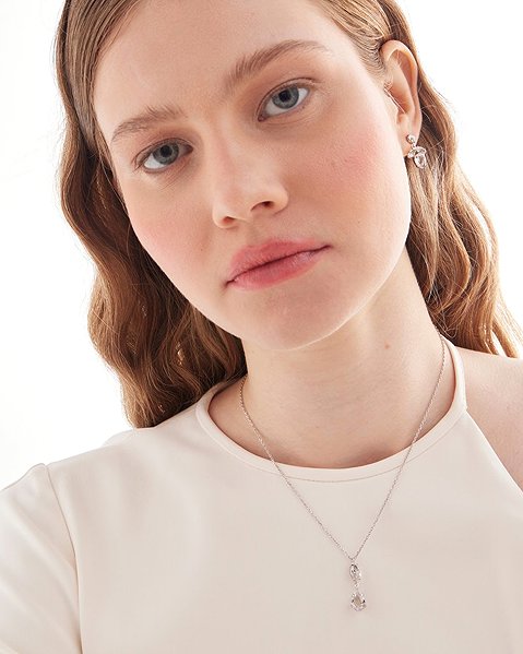 VICTORIA CRUZ Lieve earrings (Ag925/1000, 2.2g).
