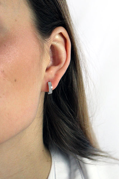 JSB Bijoux wider flat hoop earrings 92400565r (Ag925/1000, 1.96g).