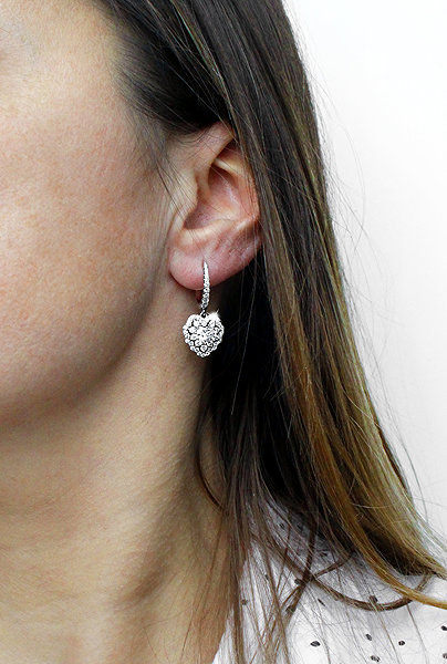 JSB Bijoux Large decorated hearts with Crystal Cubic Zirconia earrings 92400593cr (Ag925/1000, 5.34g).