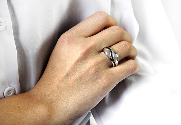 JSB Bijoux Double irregularly shaped ring 2700584r (Ag925/1000, 5.08g).