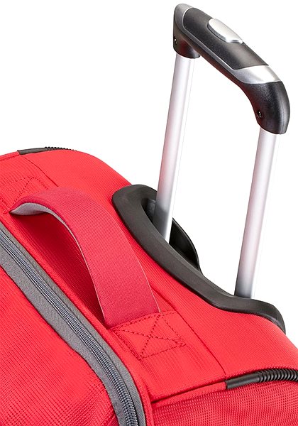 Cestovný kufor American Tourister Road Quest Duffle/WH M Solid Red 1819 ...