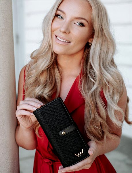 VUCH Enie Black Purse.