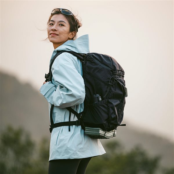 Hiking backpack Naturehike backpack Helium 25 l 600 g black .
