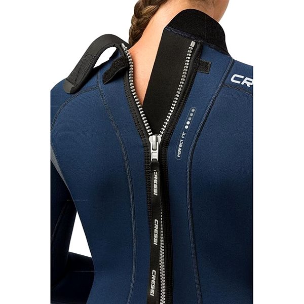 Neoprene suit Neoprene suit Cressi Fast Lady 3 mm, size 3 mm. S/2 .