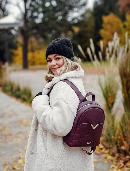 Vuch Arlen Fossy Wine Women's Urban Backpack.