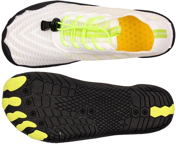 Merco Caribbean water shoes white 42 .
