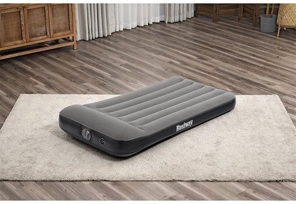 Nafukovací matrac Bestway Matrac so vstavanou USB pumpou 1,88 × 0,99 × 0,30 m .