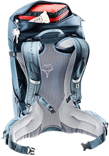 Hiking backpack Deuter Futura 26 green .