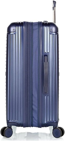 Heys Cruze M Navy suitcase .