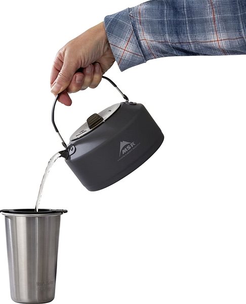 Kemping edény MSR Pika Teapot 1 l Lifestyle