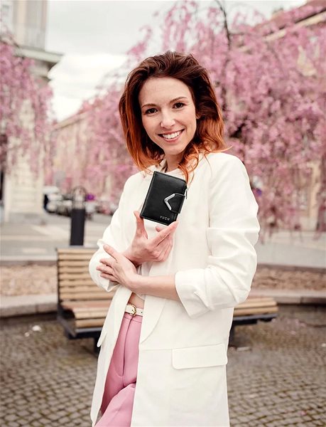 VUCH Nava Black Wallet.