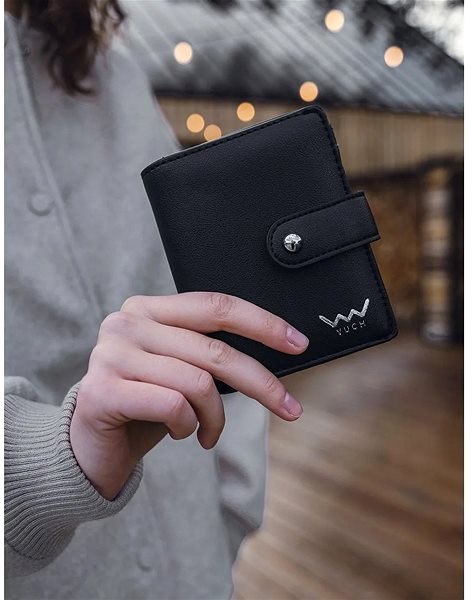 VUCH Zaira Black Wallet.