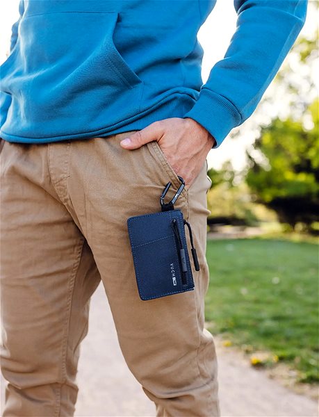 VUCH Vail Blue Wallet.