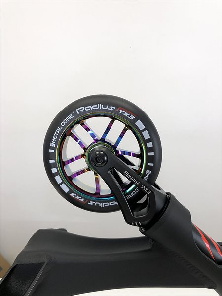 Freestyle Scooter Bestial Wolf Spark 500mm Black Features/technology