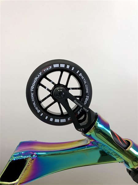 Freestyle Scooter Bestial Wolf Spark 500mm Rainbow Freestyle Scooter Features/technology