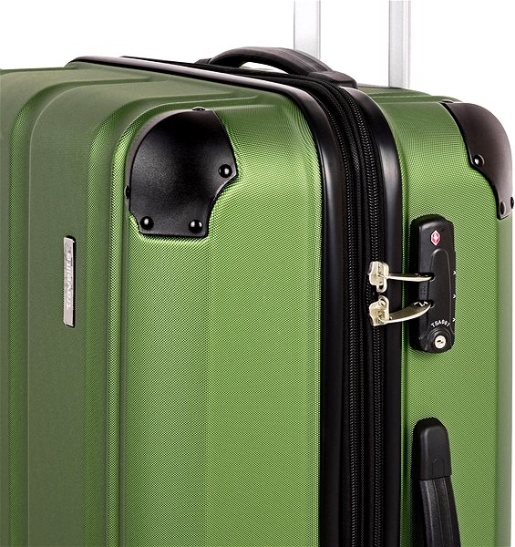 Travelite City 4W M Green suitcase .