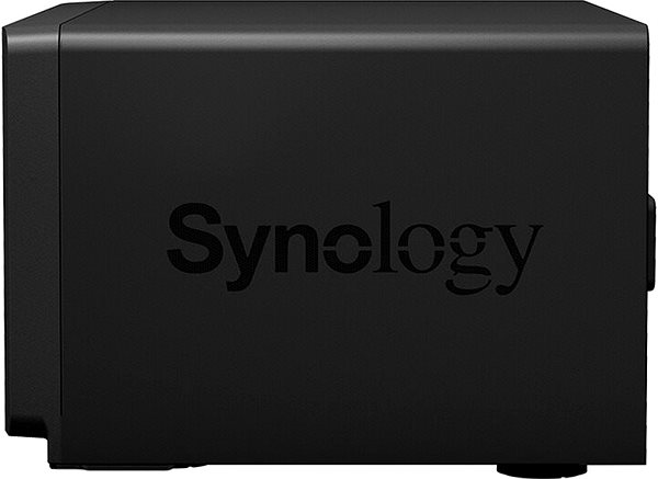 NAS Synology DS1821+ Oldalnézet