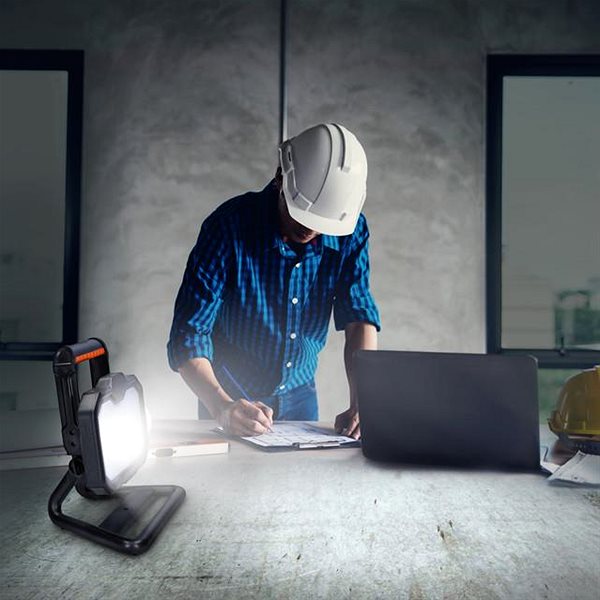 LED Reflector Solight LED spotlight 20W WM-20W-RE ...