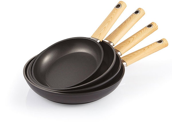 Pan TESCOMA Chalet pan 24 cm 600824.00 .