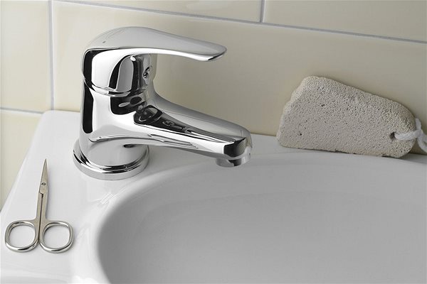 Tap AQUALINE Washbasin Mixer Lifestyle