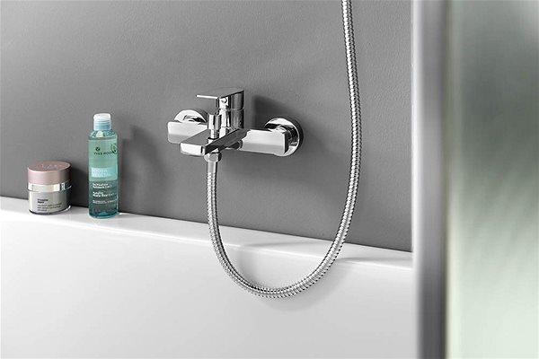 Tap AQUALINE bath faucet 150 wall-mounted Lifestyle
