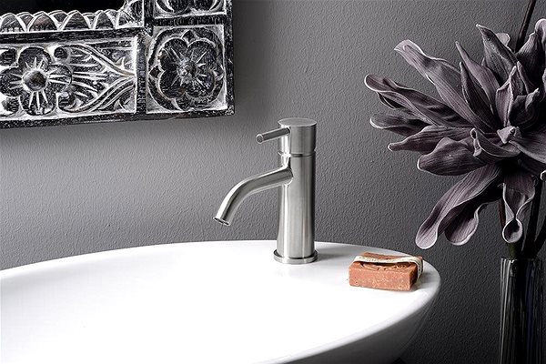 Tap SAPHO MINIMAL basin mixer without waste, stainless steel MI002 Lifestyle