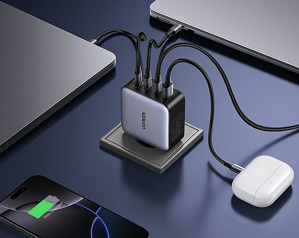 Wall Charger UGREEN USB-A+3*USB-C 200W 4-Port GaN Fast Charger ...