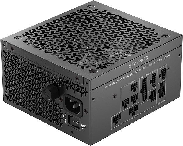Corsair RM750x SHIFT (2025) PC power supply.