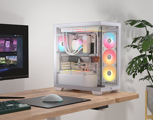 Corsair 3500X LX-R RGB iCUE LINK White PC case.