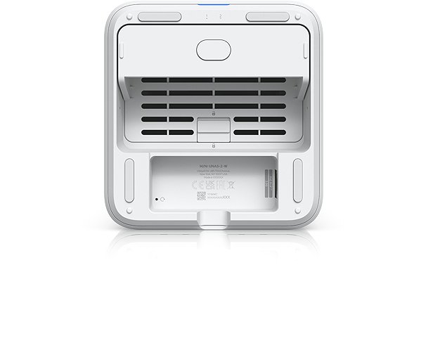  NAS  Ubiquiti UniFi 2 white ...