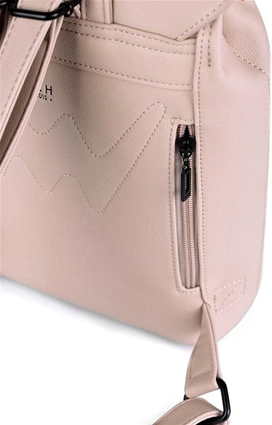 VUCH Kvirin Backpack Features/Technology
