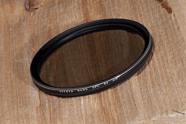 VFFOTO NANO 62mm polarising filter.