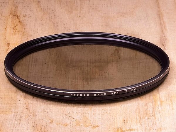 VFFOTO NANO 77mm polarising filter.