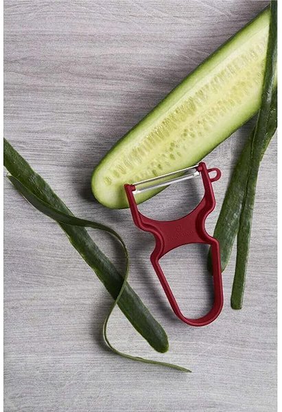 Potato peeler Victorinox Rapid peeler with straight blade plastic red .