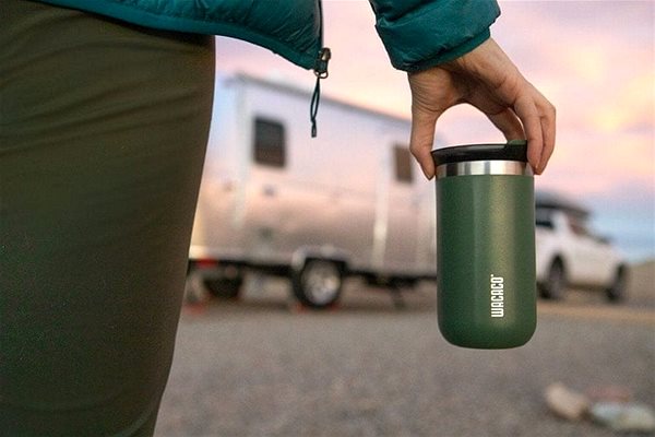 Thermal Mug Wacaco Octaroma Lungo - Pomona Green 300ml Lifestyle