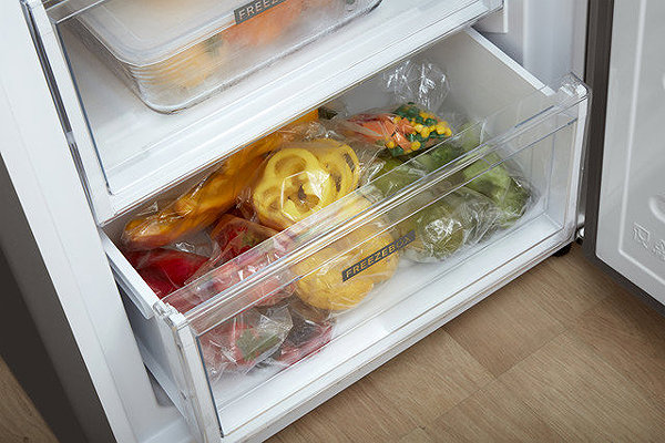 Refrigerator WHIRLPOOL W9M 951A OX .