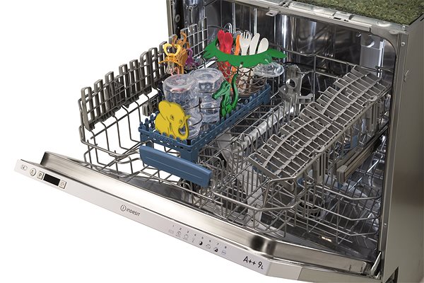 Dishwasher INDESIT DSFO 3T224 C ...