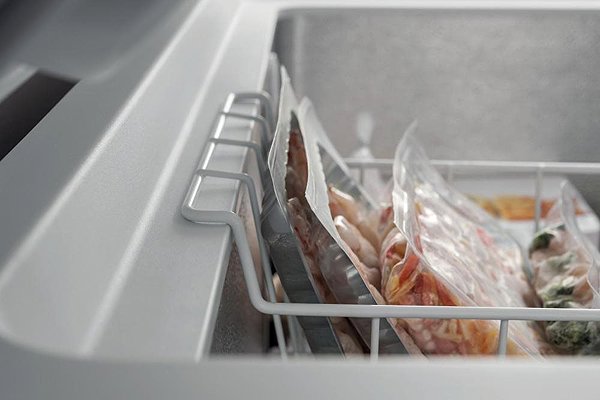 Chest freezer WHIRLPOOL WHE 21114 ...