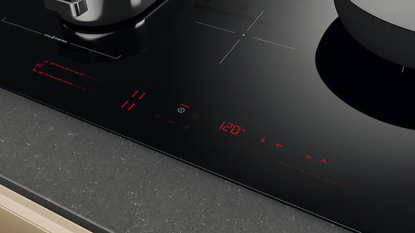 WHIRLPOOL WTX8015DCF hob.